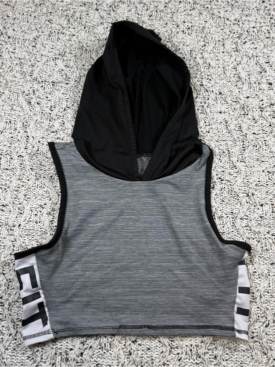 The Unbranded Brand Tops - Toddler Hooded One-Piece Bodysuit in Grey and Black